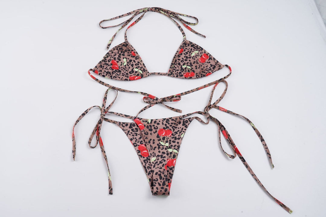 Dame triangel-bikini-sæt med florale accenter og dyretryk Skovae