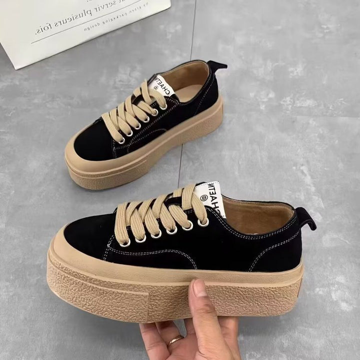 Dame platform-sneakers med elegant ruskindsoverdel og moderne sål Stilla