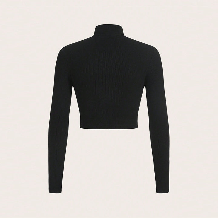 Dame crop top med høj hals design og sofistikeret udskæring Stilla