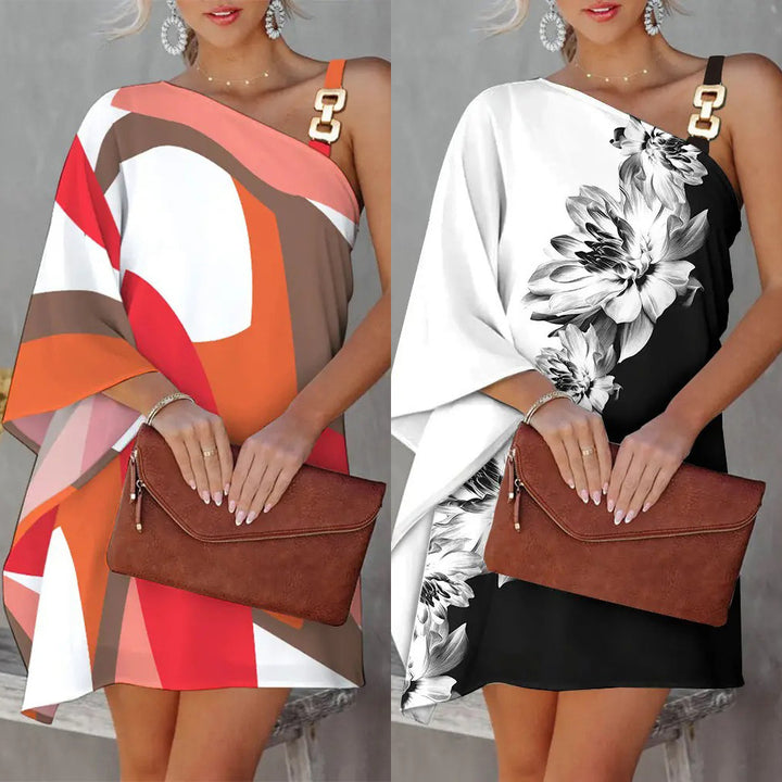 Dame asymmetrisk minikjole med fashionable geometriske mønstre og et off-shoulder design Stilla