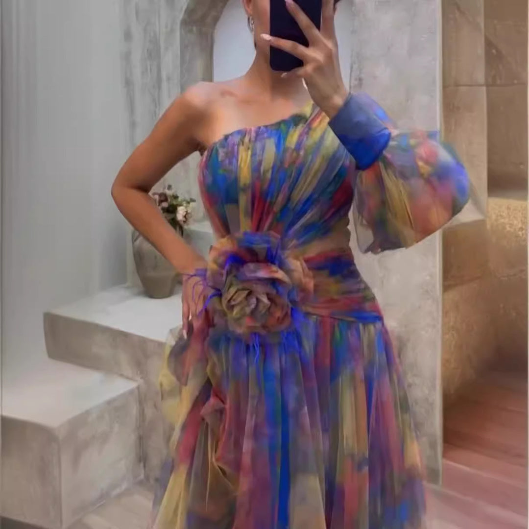 Dame Elegant Maxi Kjole med Asymmetrisk Design og Blomster Accenter Skovae