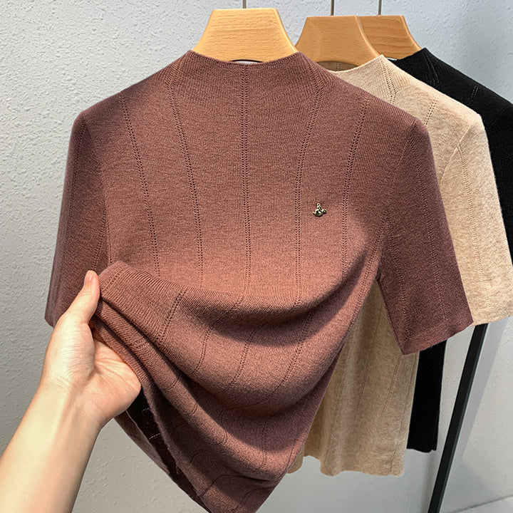 Dame Kortærmet Pullover med struktureret Ribdesign og elegant Ståkrave Stilla