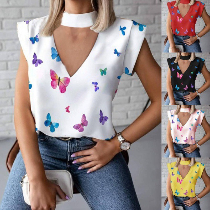 Kvinders top med dyb V-hals og trendy choker Stilla