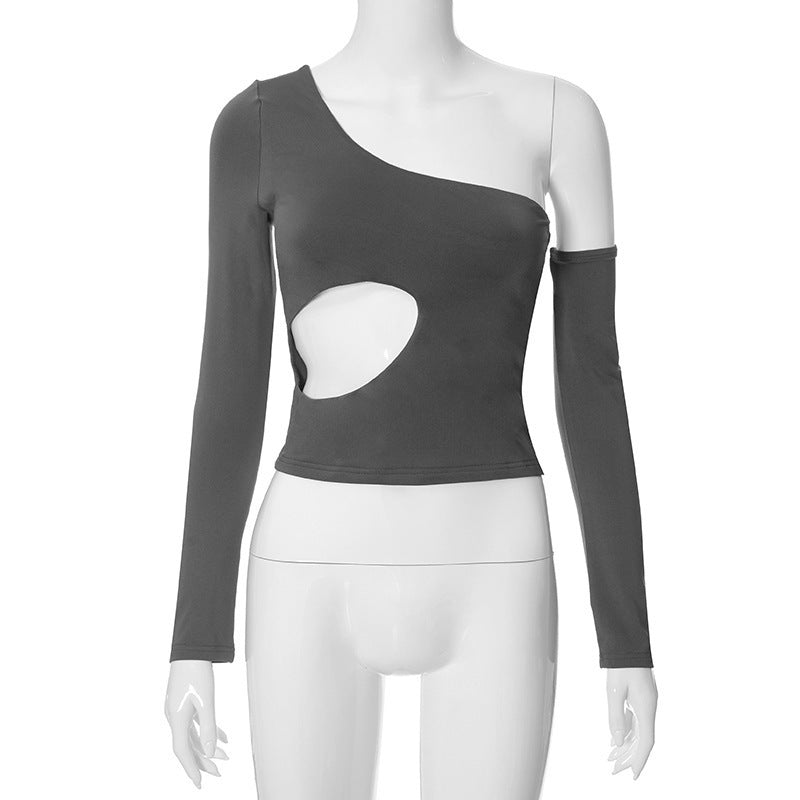 Dame asymmetrisk langærmet skjorte med cut-out og innovativt design Skovae