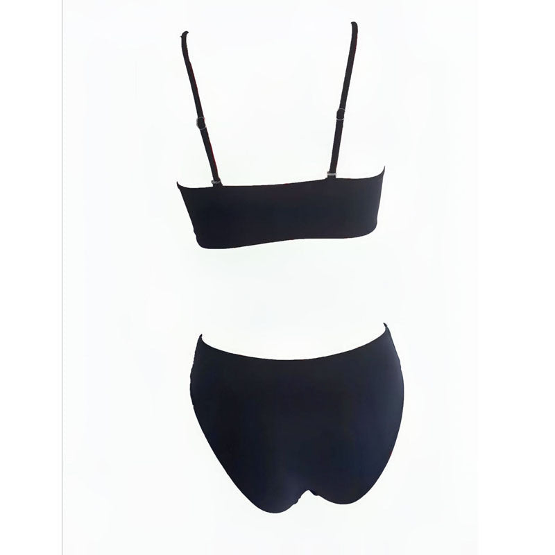 Dame Bandeau-Bikini med dekorativ blomsterapplikation og elegant snit Skovae