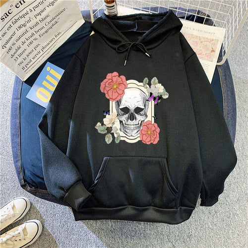 Kvindernes hoodie med detaljeret kraniedesign og blomsterprint Skovae