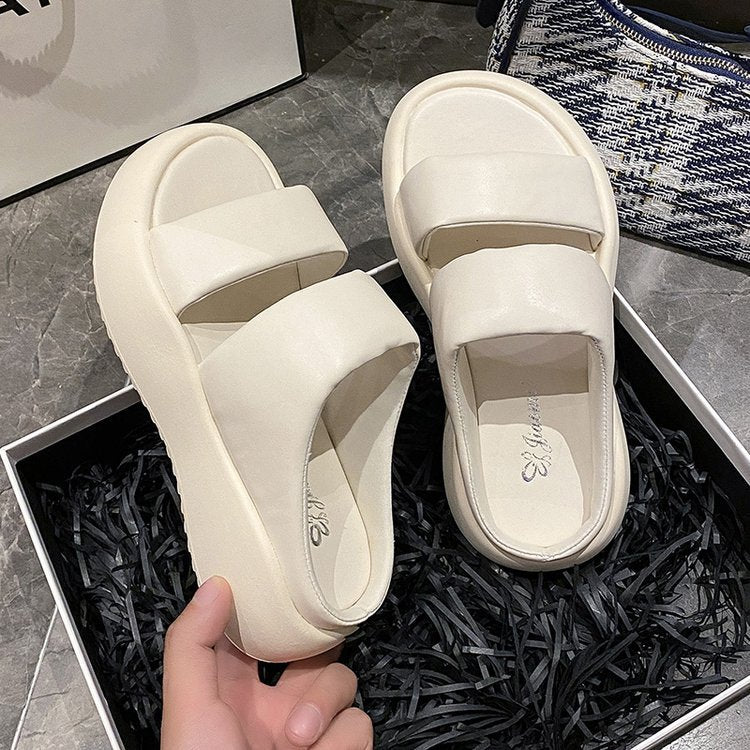 Dame Komfortable Sandaler med bred remdesign og blød sål Stilla