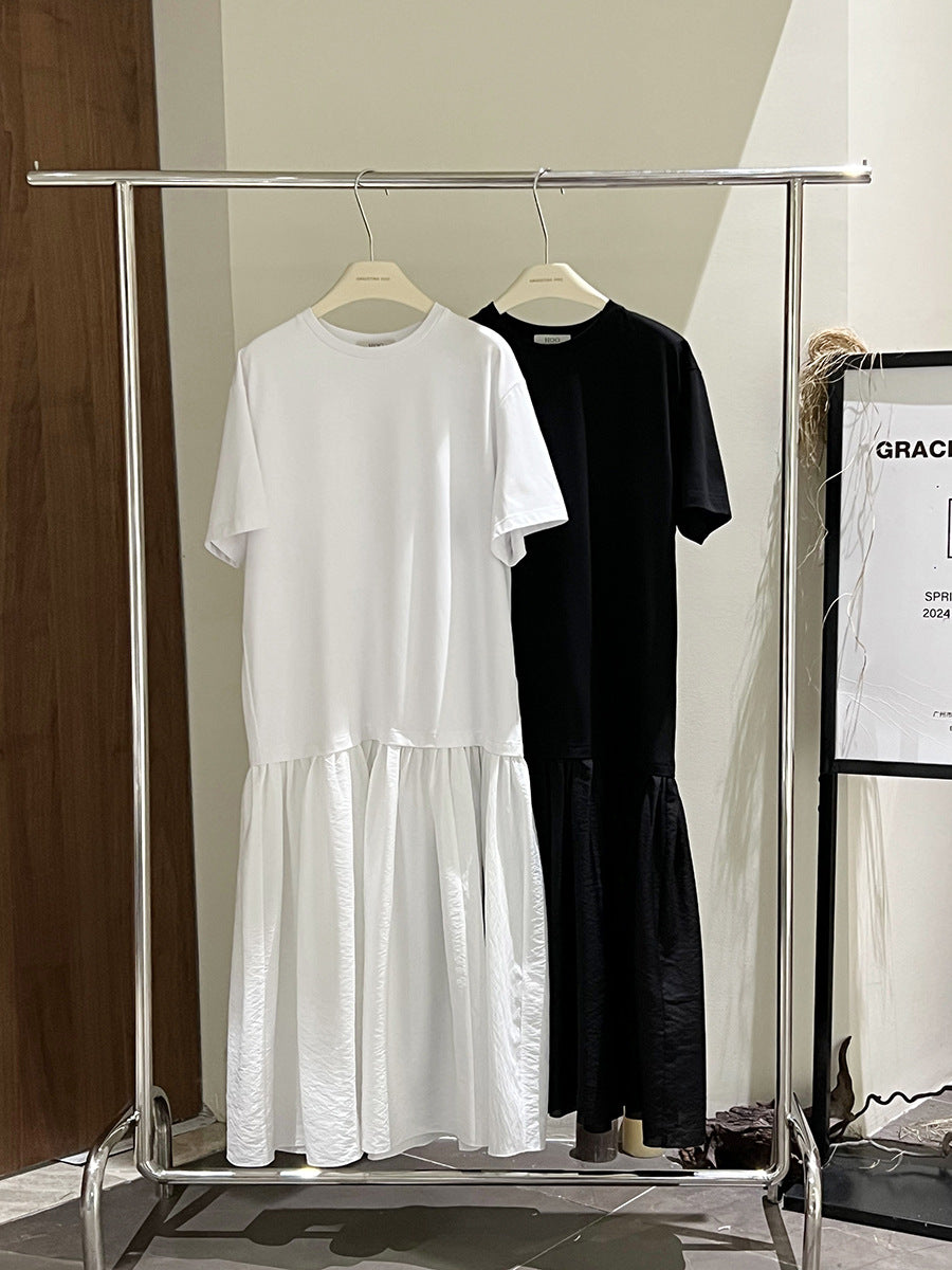 Dame T-Shirt kjole i afslappet stil med voluminøst skørt Stilla