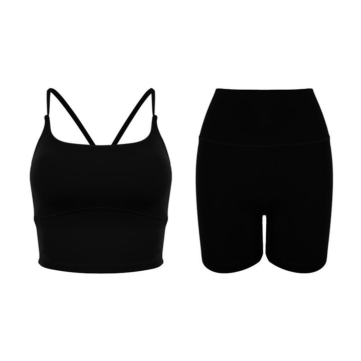 Dame Sporty Set lavet af åndbart materiale med tanktop og højtaljede shorts Stilla
