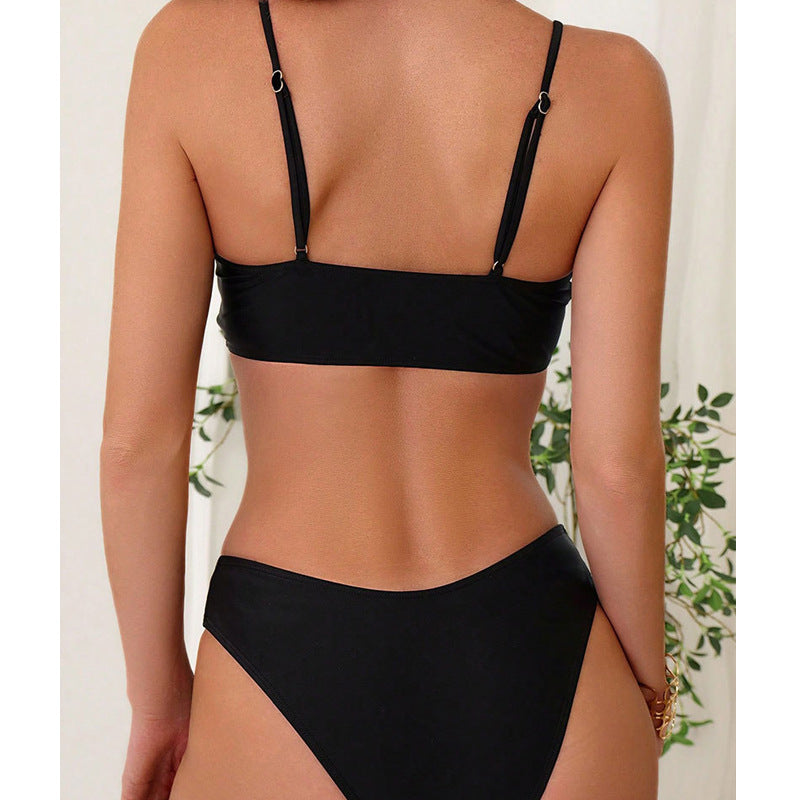 Dame Bikini-sæt med justerbare stropper og kreativ snørredesign Stilla