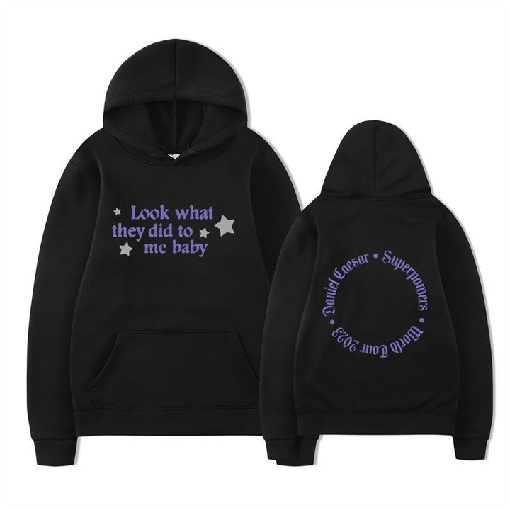 Kvinders hætte sweatshirt med kreativt slogan og unikt design Skovae