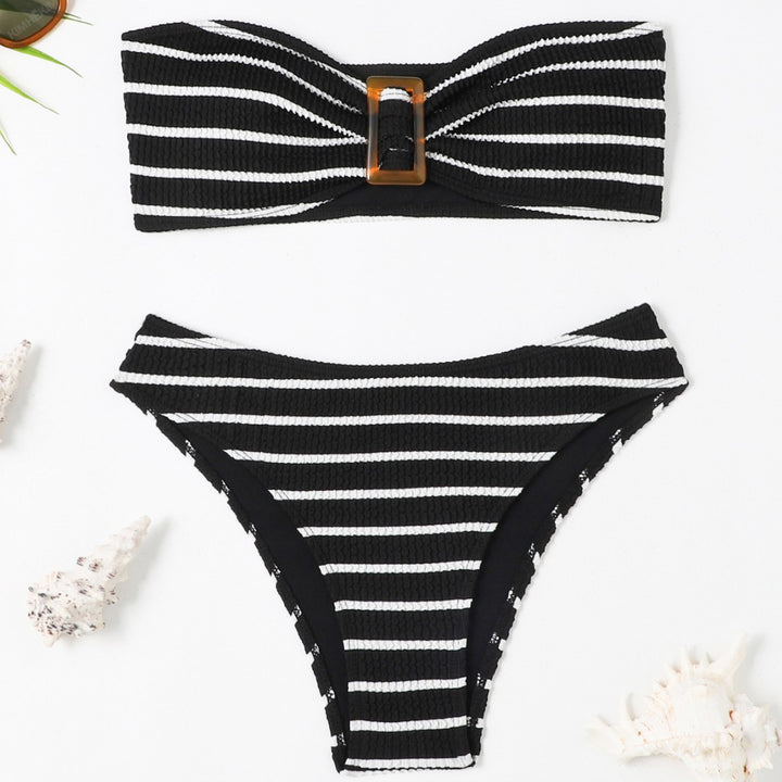 Dame Bandeau-bikini med elegant rynkning og moderne stribemønster Stilla