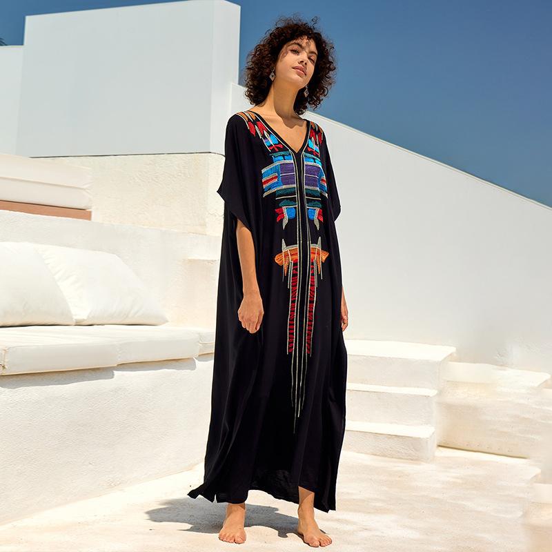 Dame kaftan med kunstnerisk farvesyning Stilla