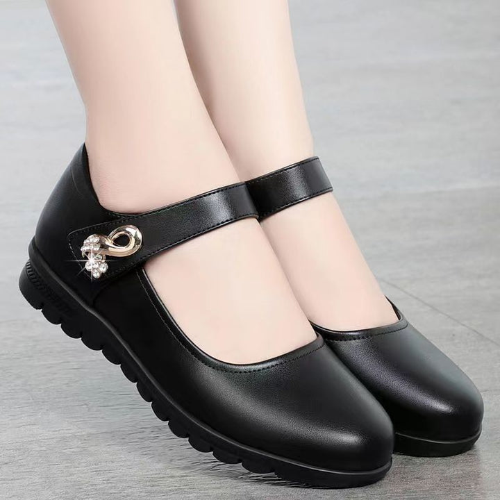 Dame Ballerinas med rem og glitrende perleaccent Stilla