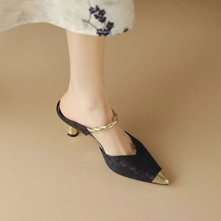 Dame Slingback Pumps med glitrende rem og elegant blokhæl Stilla