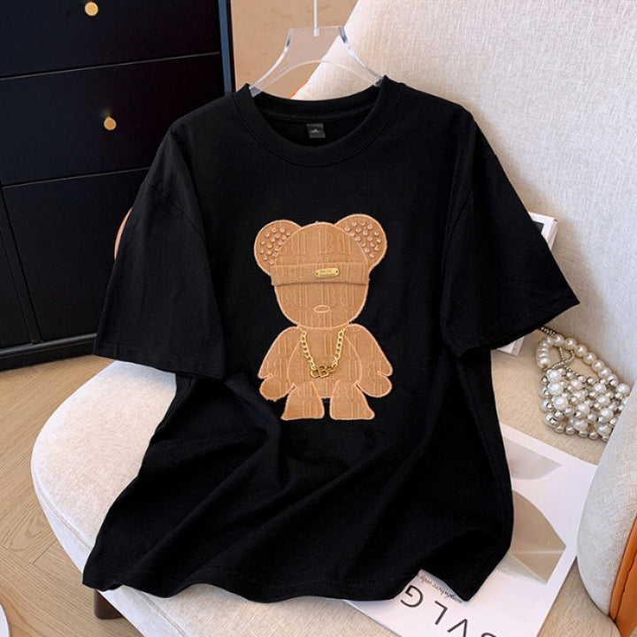 Dame T-shirt med kreativt bjørnemotiv og moderne design Stilla
