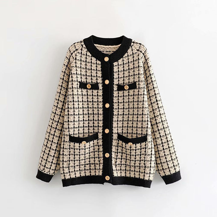 Kvinders cardigan med elegant ternet mønster og dekorerede knapper Stilla