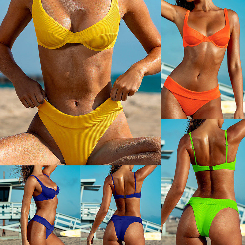 Dame bikini-sæt med stilfuldt ribbet design og elastisk talje Stilla