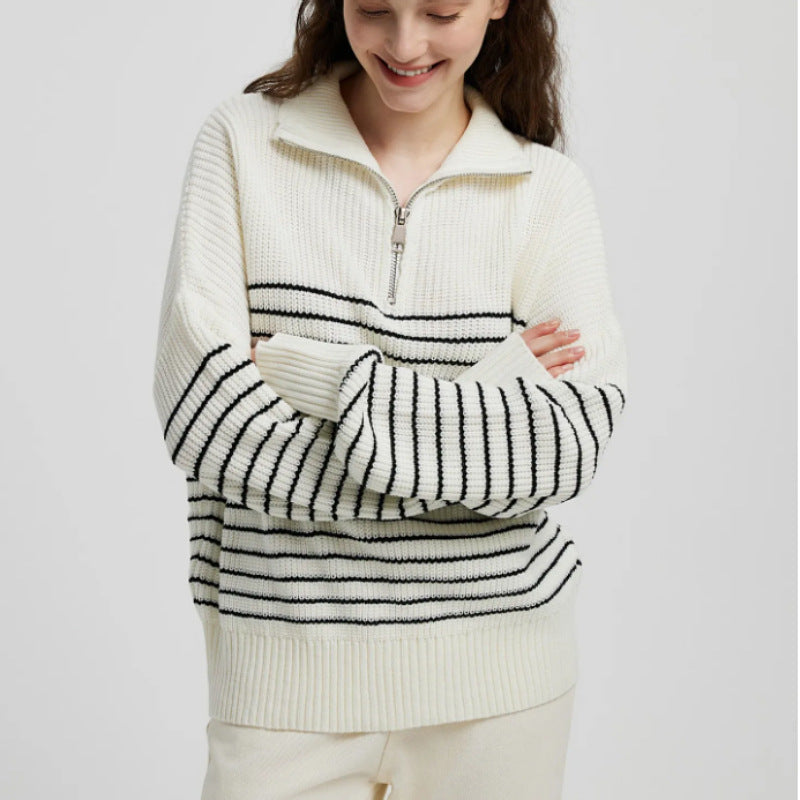 Dame Stribet Pullover med Ståkrave og Lynlås Stilla