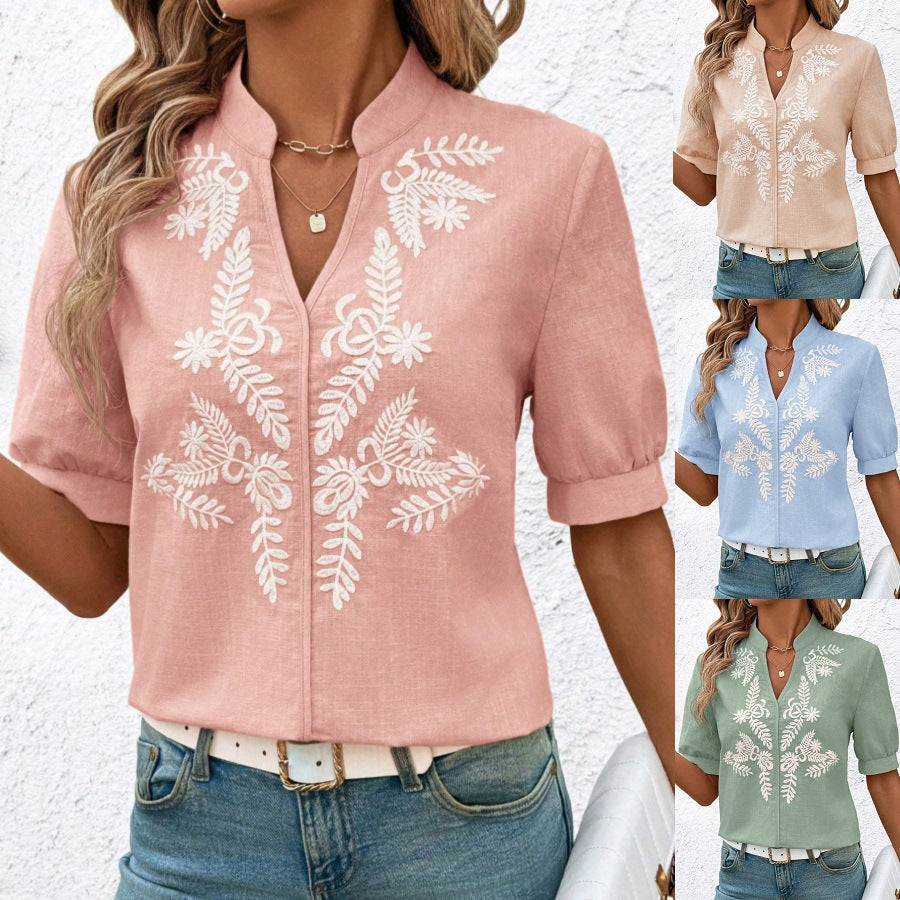 Dame elegant kortærmet bluse med blomstret broderimønster Stilla