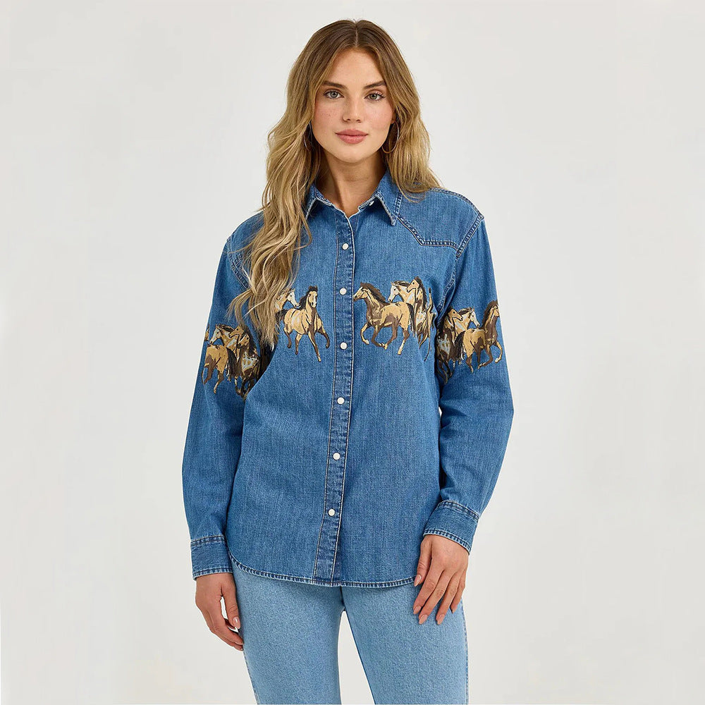 Dame denim skjorte med kreativt design af hest og høj kvalitets bomuldsblanding Skovae