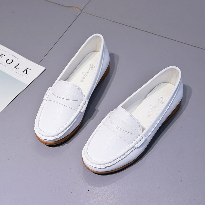 Dame mokassinlignende slippers med håndsyet detalje og komfortabel sål Stilla
