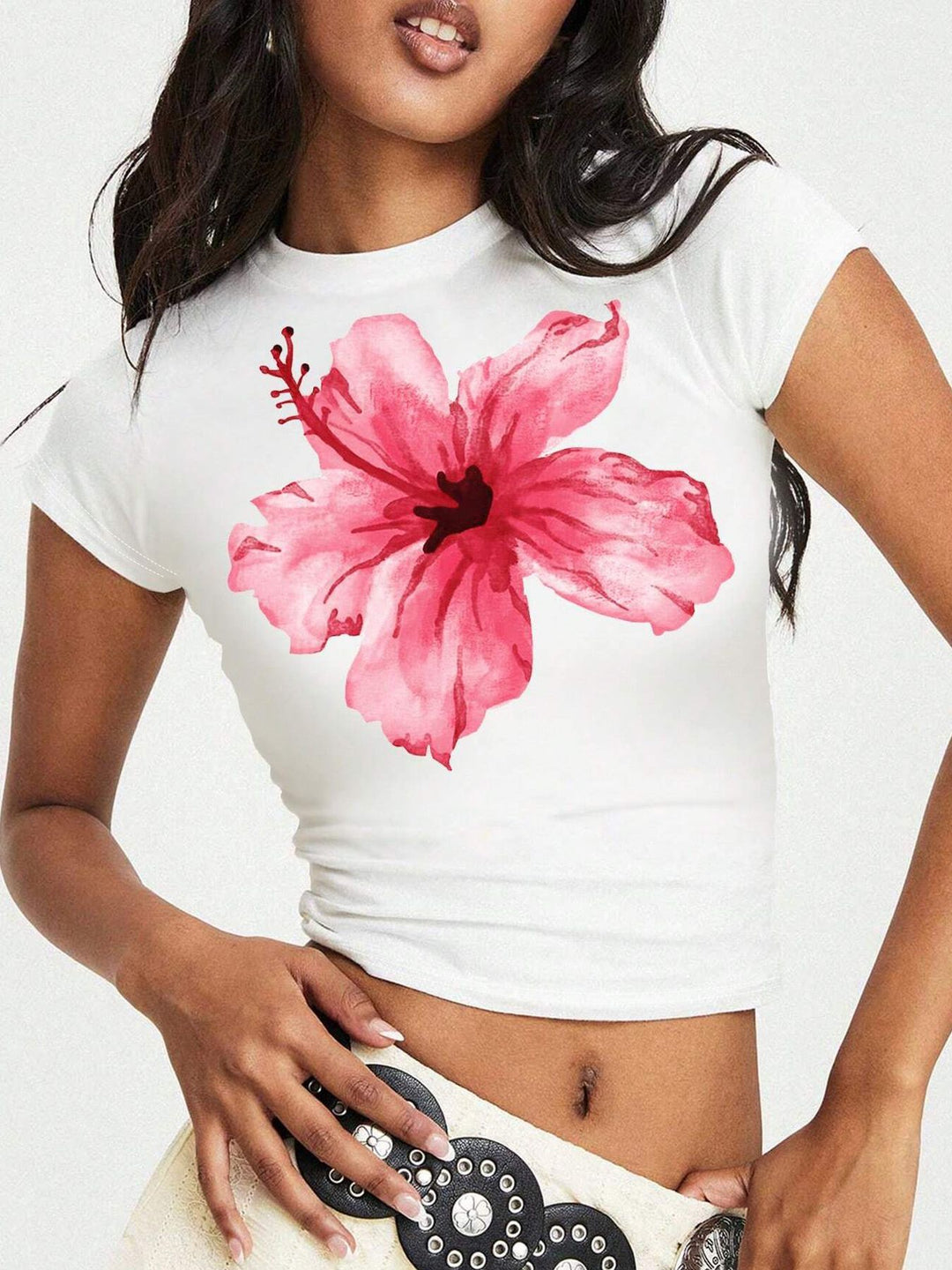 Dame Crop-Top med iøjnefaldende tekst Skovae