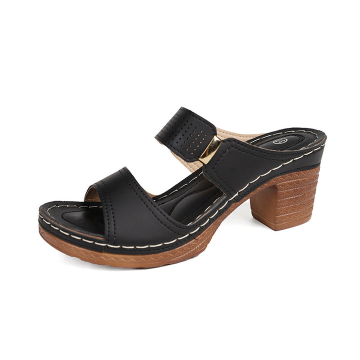 Dame Plateau-Sandaler med elegant rem og komfortabelt fodseng Stilla