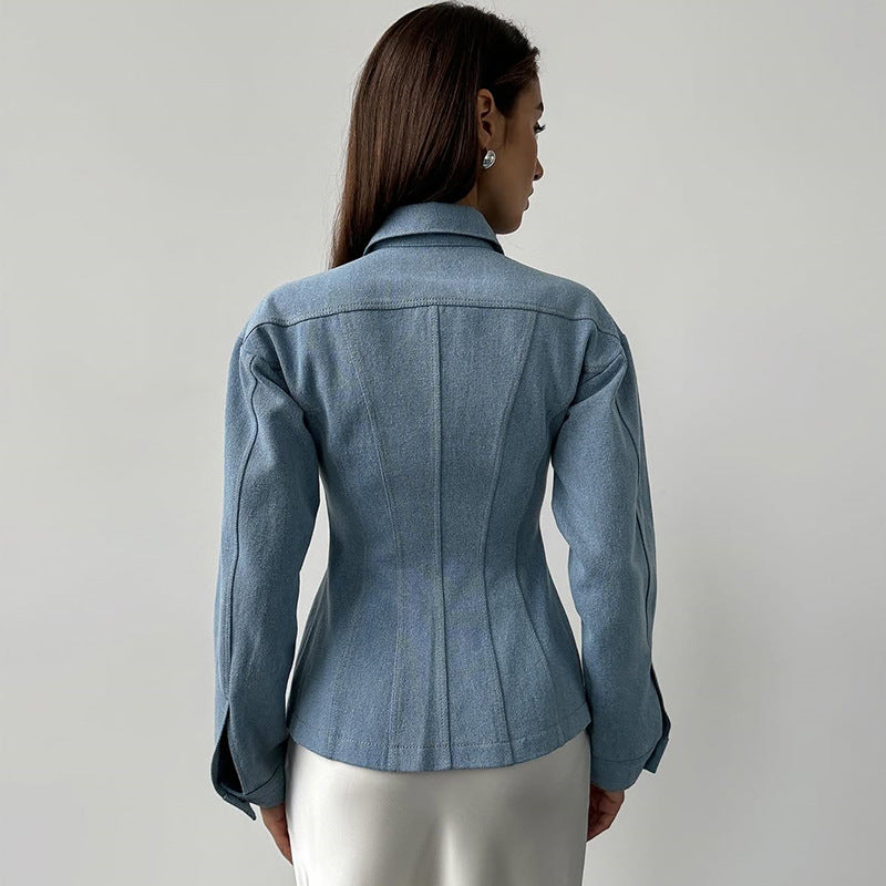 Dame Denim-bluse med figurtilpasset snit og elegante knapper Stilla