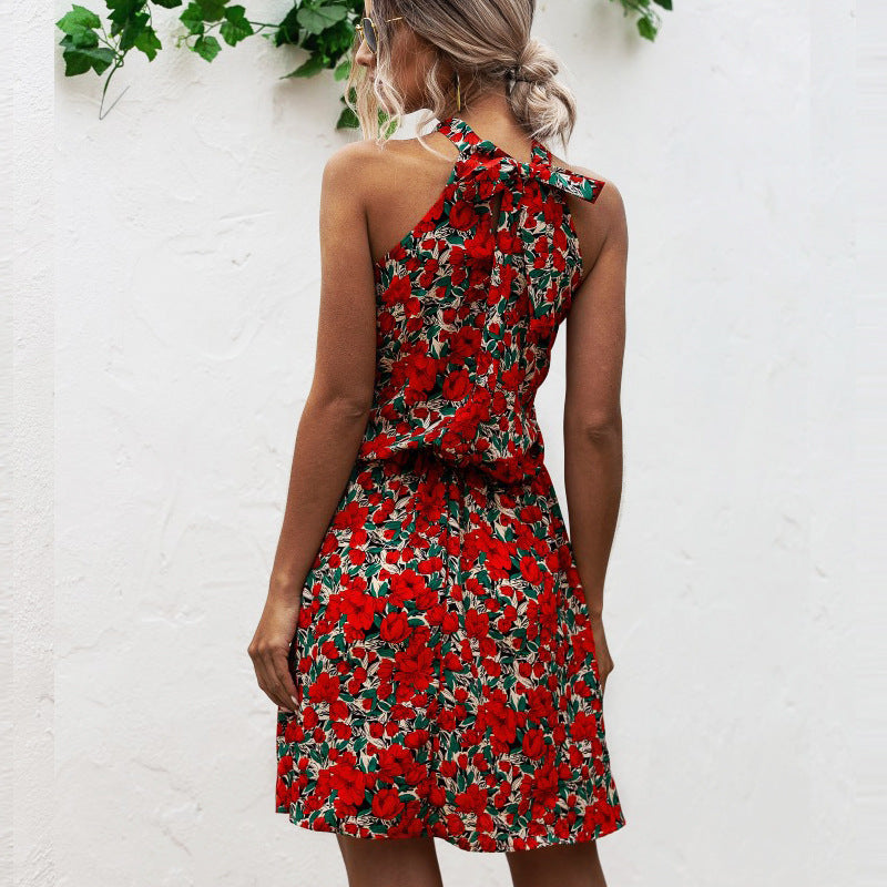 Dame Halter Neck Floral Mini Kjole med rynket Talje Stilla