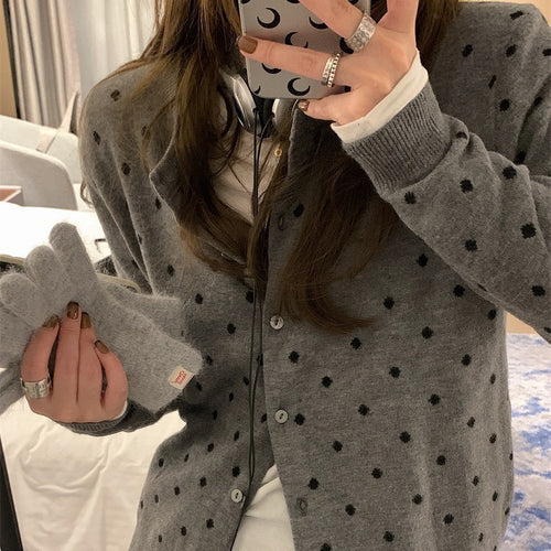 Kvinders cardigan med prikket design og blødt materiale Stilla