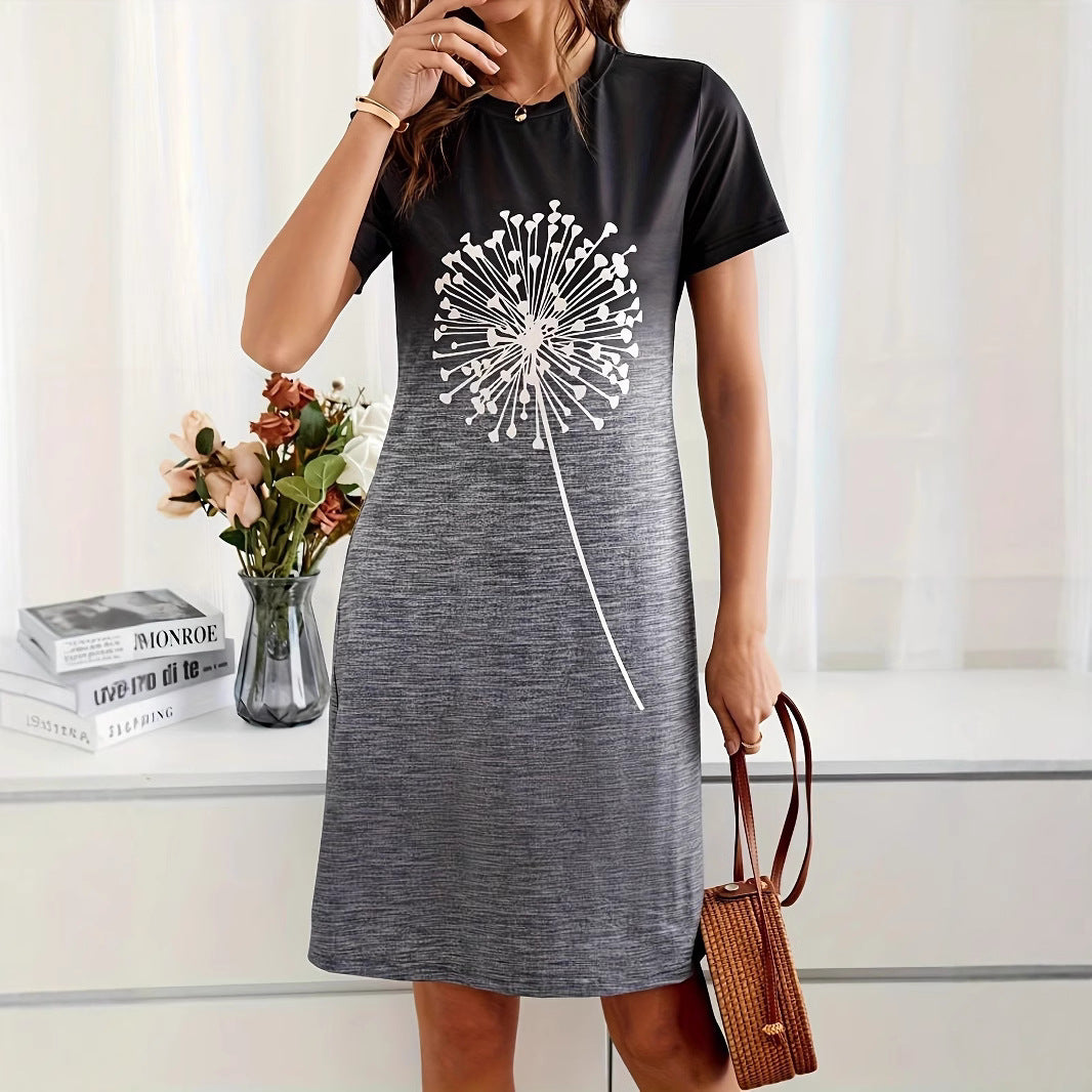 Dame T-shirt kjole med flot print og afslappet snit Stilla