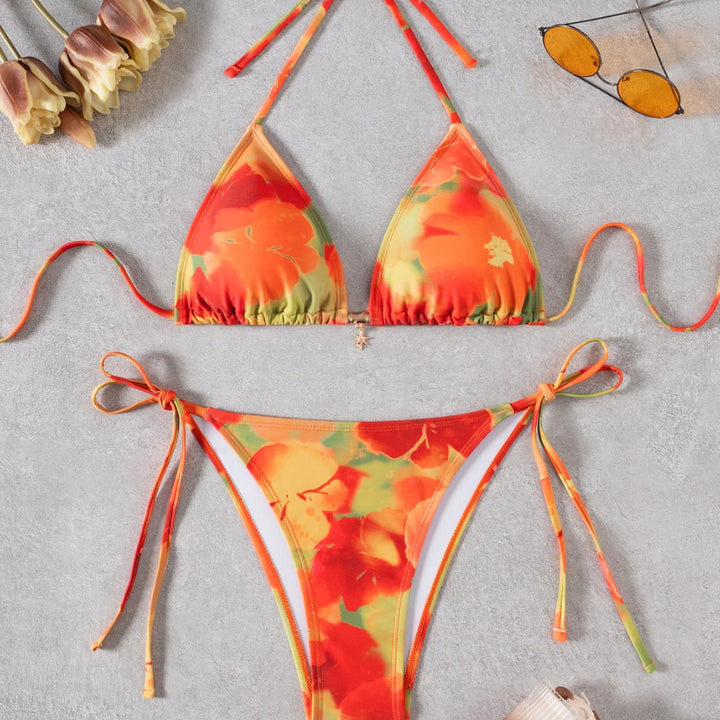 Dame Triangel-Bikini med blomstermotiv og justerbare bindebånd Skovae