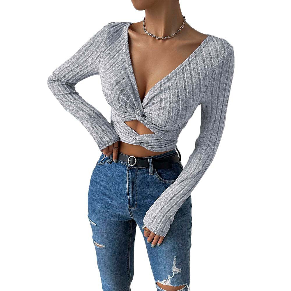 Kvindernes cropped top med tidløst twist design og lange ærmer Stilla