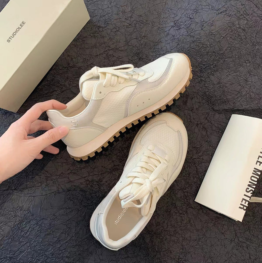 Dame Lettere Sport Sneakers med Struktureret Overdel Stilla
