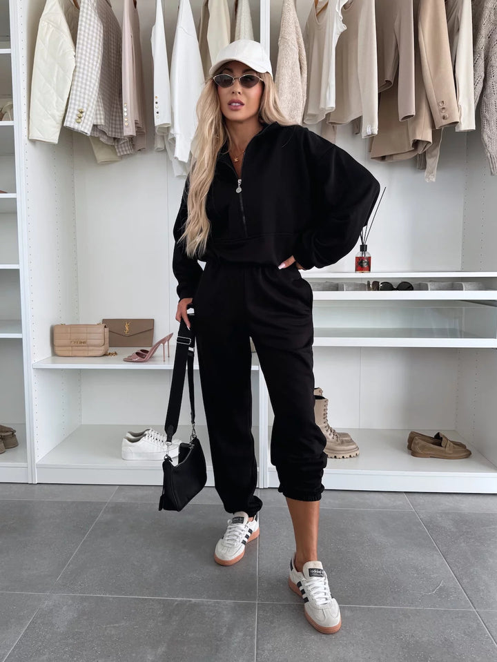 Kvindernes stilfulde fleece loungewear sæt med halv lynlås Skovae