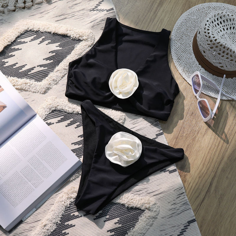 Damer Højt skåret Bikini-sæt med elegant blomsterapplikation Skovae