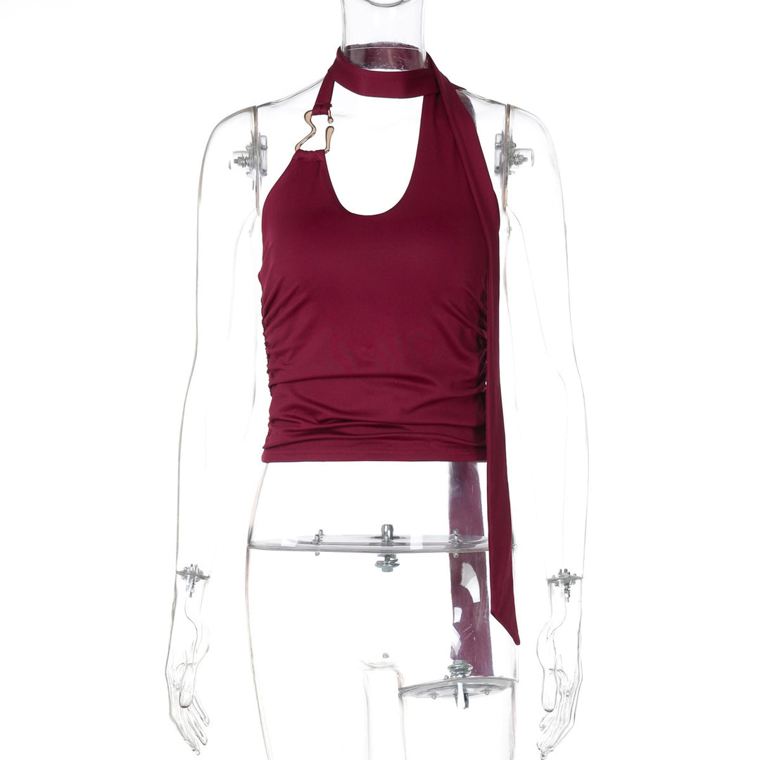 Dame moderigt halterneck top med innovativt indviklet design og elegante stropper Stilla