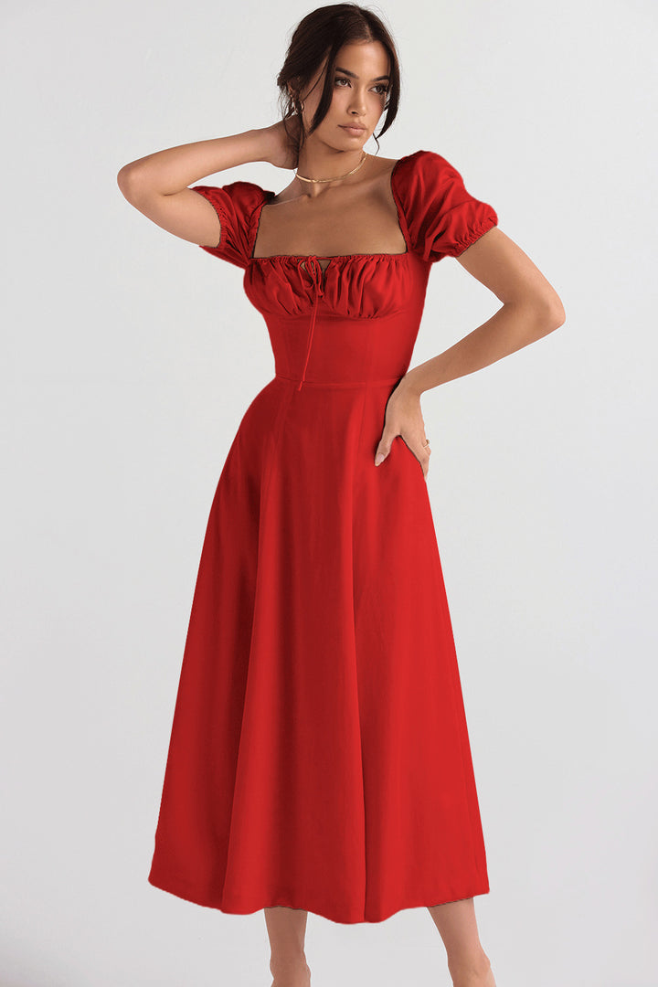 Dame midi kjole med kliché korse og udvidet skirt
