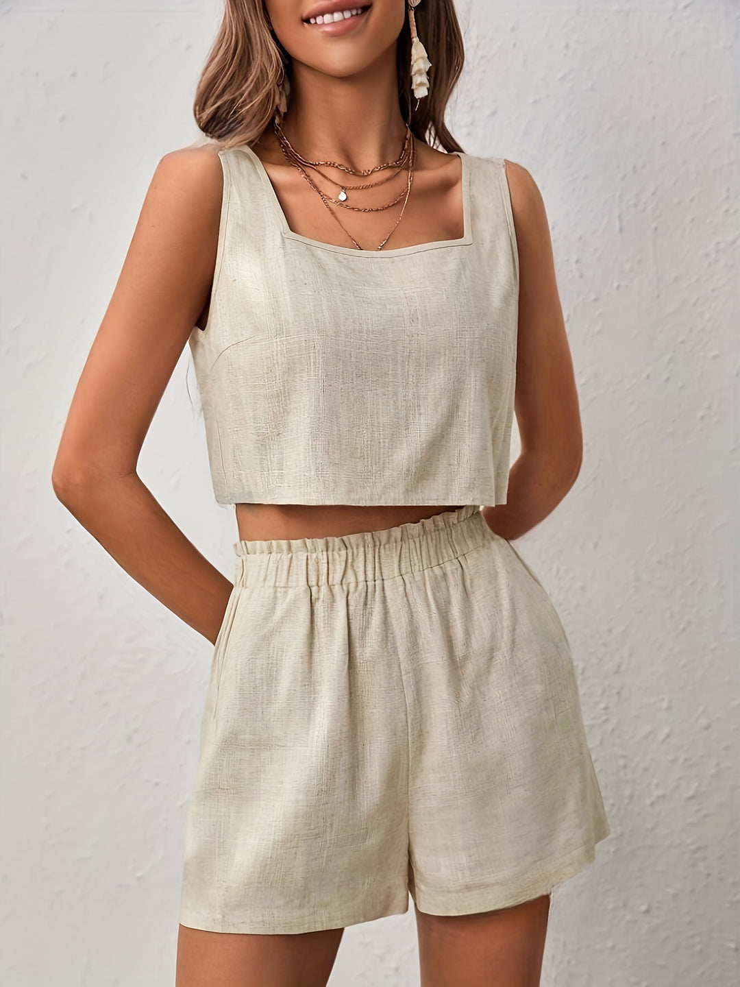 Dame sæt bestående af kortærmet top og shorts Stilla