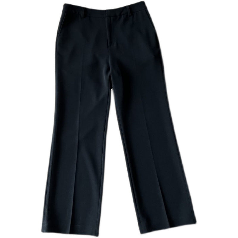 Dame elegant skåret bluse med afslappet pasform og brede bukser Stilla