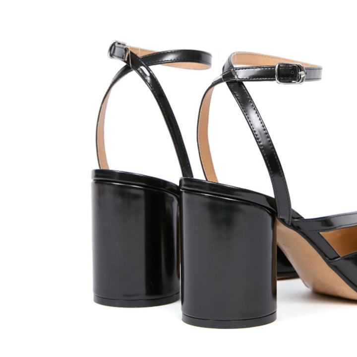 Femme Open-Toe Chunky Hæl Sandaler med elegant Ankelslynge Stilla