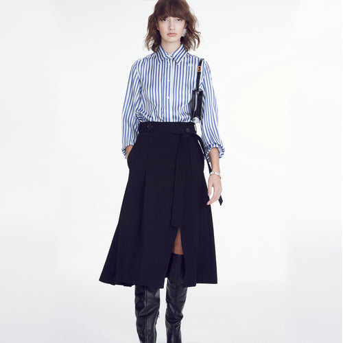 Damer Elegant Bluse med Fine Striber og Fashionable Knapstolpe Stilla