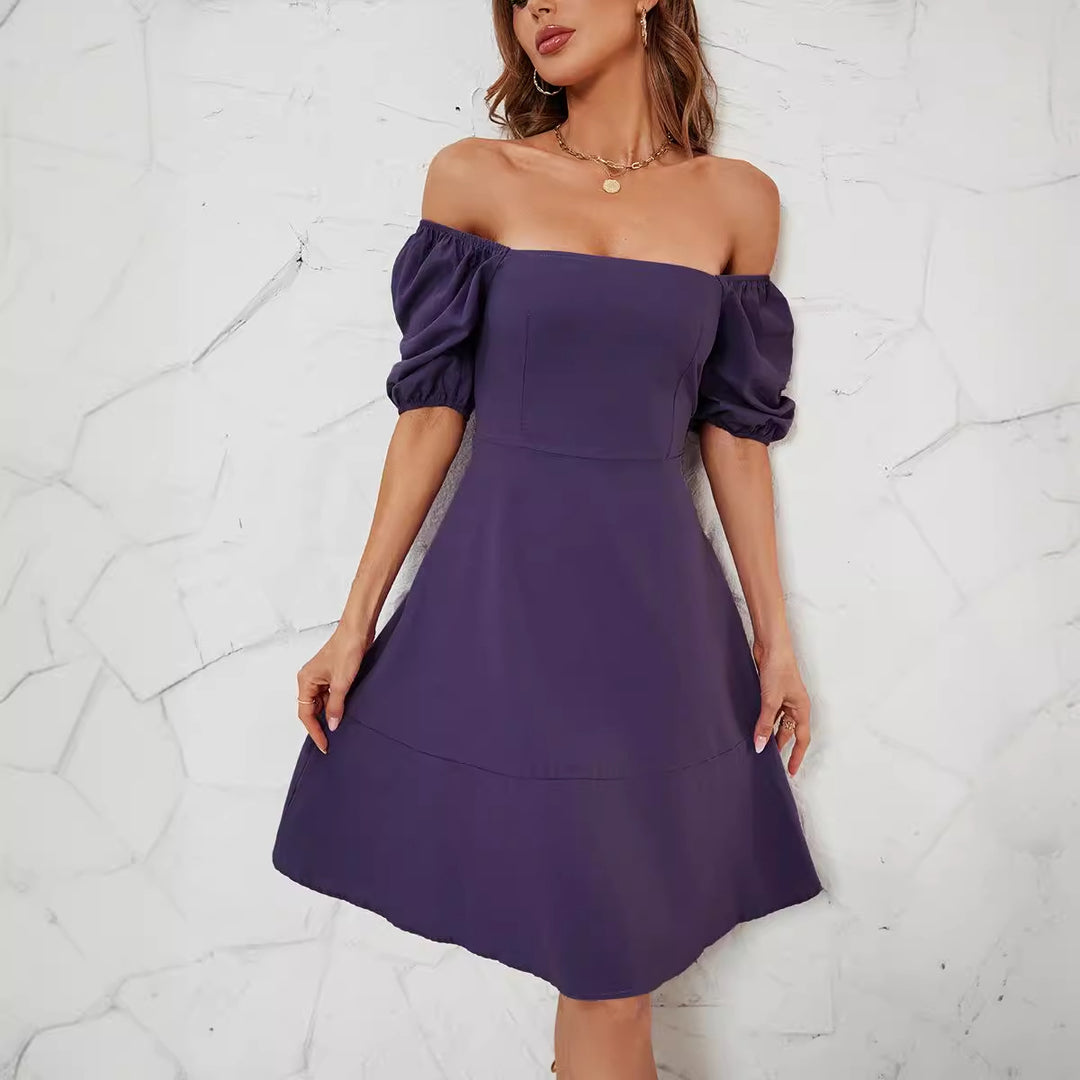 Dame Off-Shoulder Kjole med voluminøse ærmer og svajende nederdel Stilla