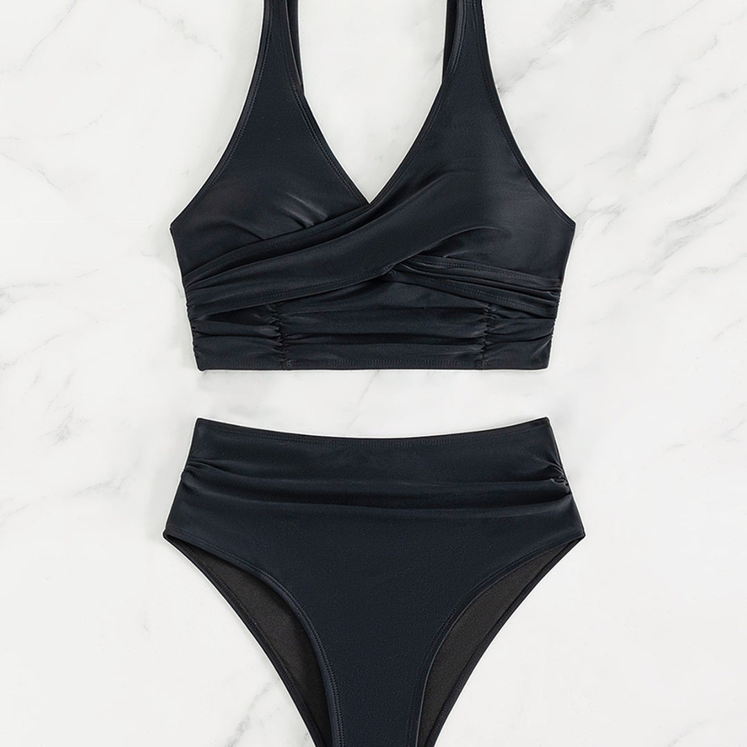 Dame bikinisæt med elegant top og højt skåret buks Stilla