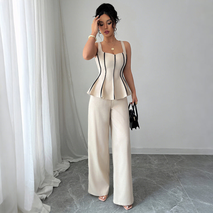 Dame Elegant og tætsiddende overdel i peplum-stil Stilla