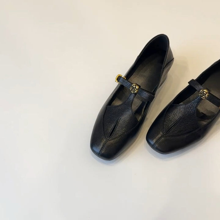 Kvinder Mary Jane Slipper med dekorativ spænde Stilla