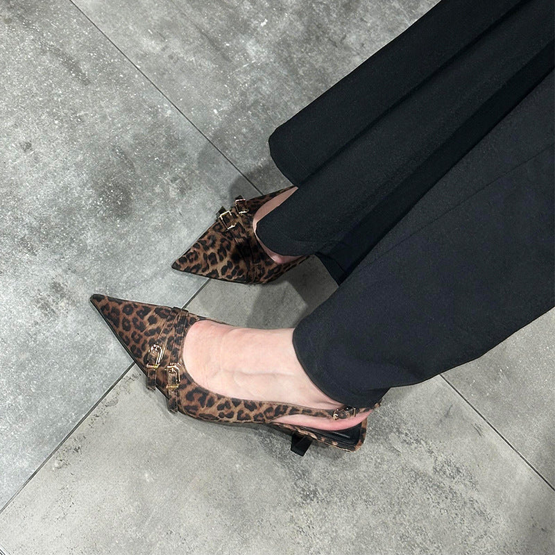 Dame spids Slingback-high heels med dobbelt spænde-detajle Stilla