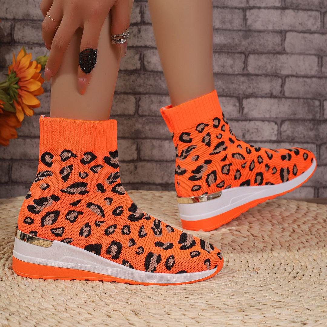 Dame Sneakerboots med innovativt strikdesign og trendy leopardmønster Stilla