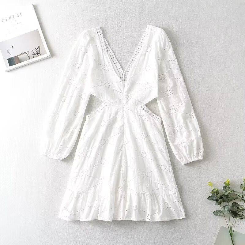 Dame let sommerkjole med cut-out-detaljer Stilla